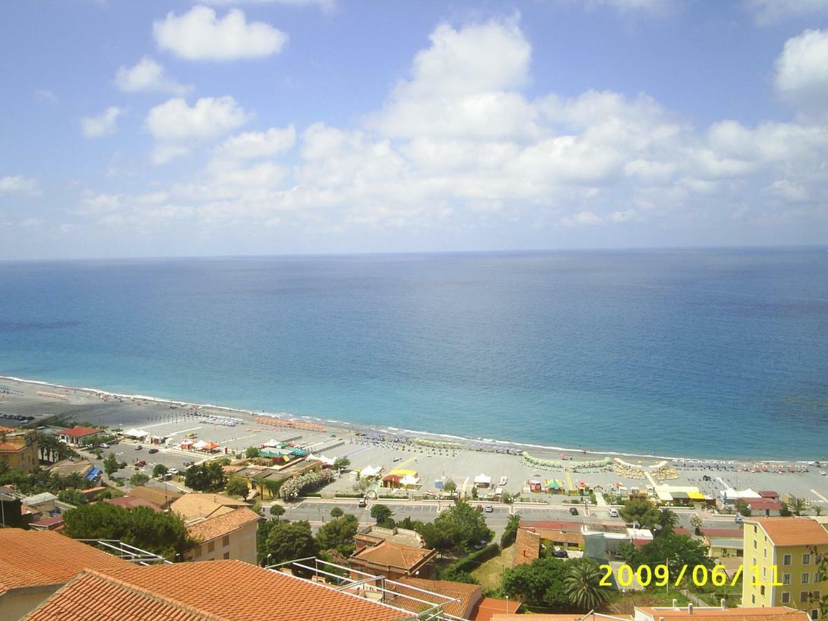 Ferienwohnung Casa Al Mare A Scalea Exterior foto